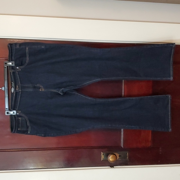 Old navy the flirt jeans boot cut 18 short - Picture 1 of 4